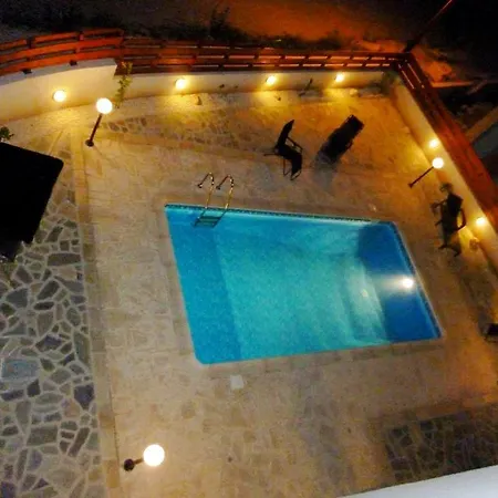 Calypso Villa Peyia